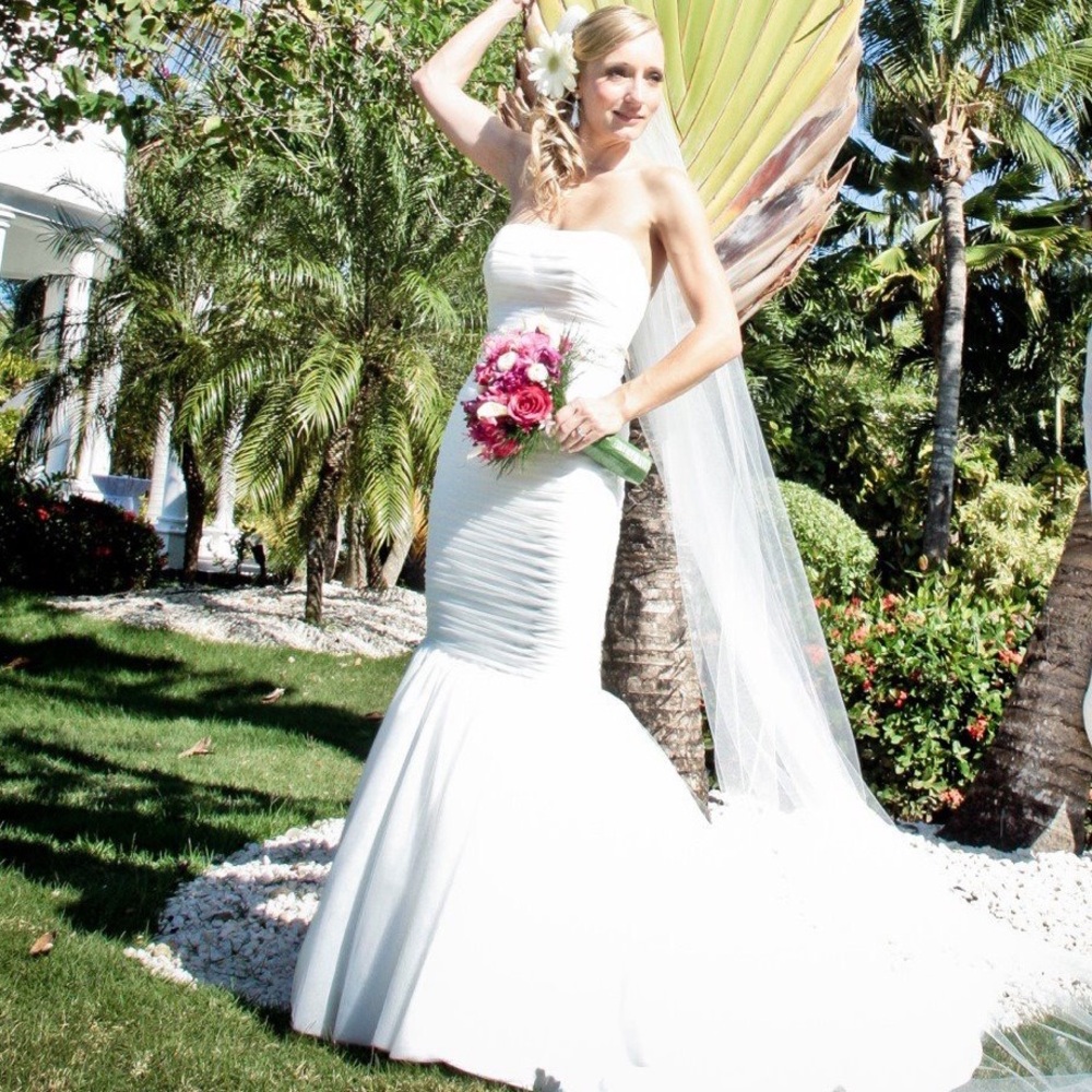 Mikaella 1551 Designer Mermaid Style Wedding Gown, Chiffon